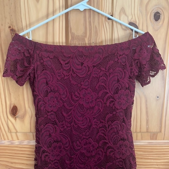 AMBIANCE Off The Shoulder Lace Bodycon Mini Dress - Picture 3 of 8